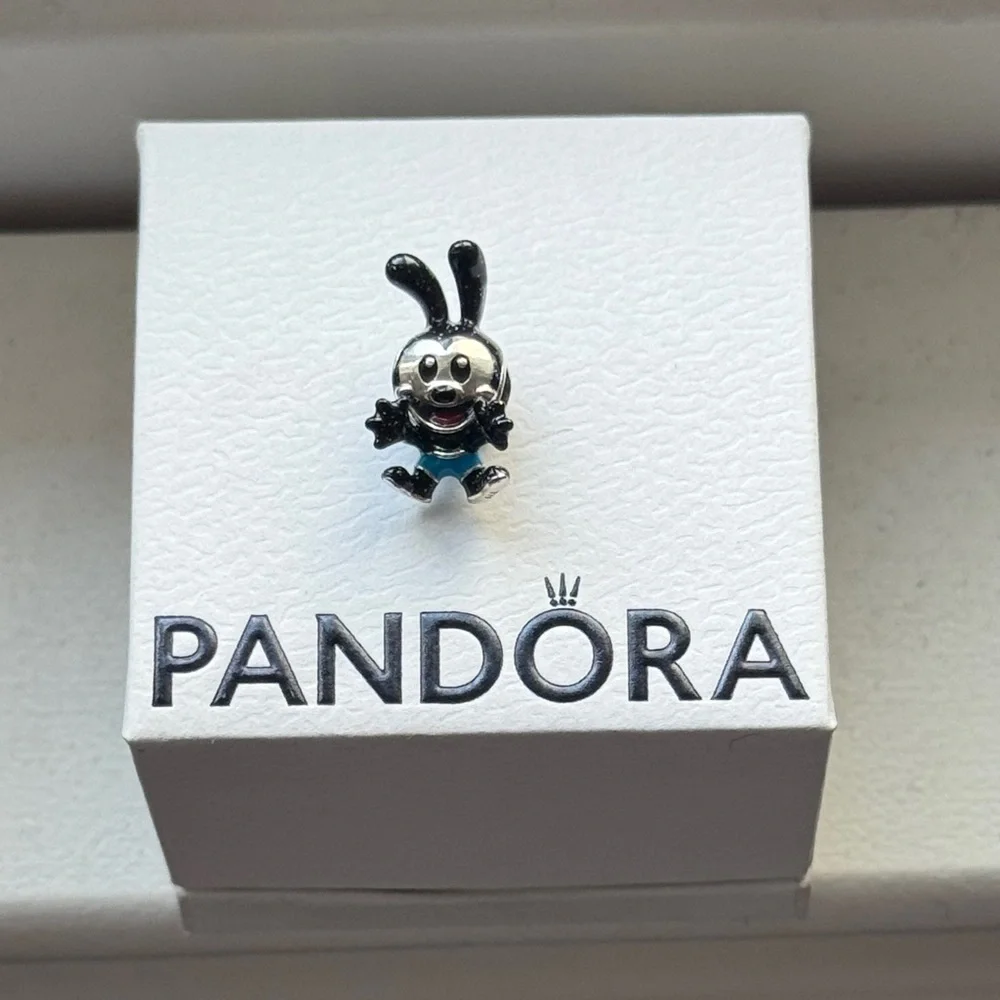 PANDORA - Disney Oswald the bunny charm - Picture 4 of 5